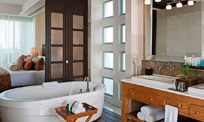 Shower, jetted tub, hair dryer, towels