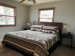 4 bedrooms, free WiFi, bed sheets