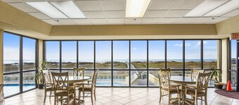 Beautiful Beachfront Luxury Condo | Amazing Views of Gulf | My Beach Getaways