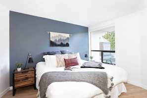 1 bedroom, desk, iron/ironing board, travel cot