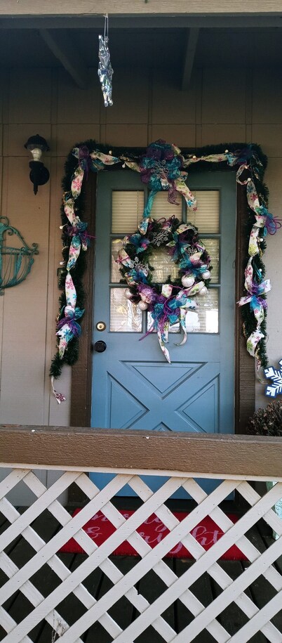 Cozy Lakefront Getaway at Lake Palestine