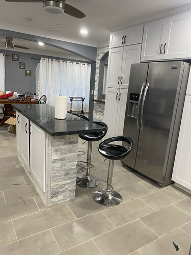 5Bedrooms-Pool-3bath-85023