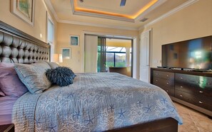 3 slaapkamers, een strijkplank/strijkijzer, gratis wifi, beddengoed