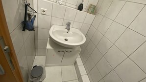 Uklassifisert bilde, 3 av 14, knapp