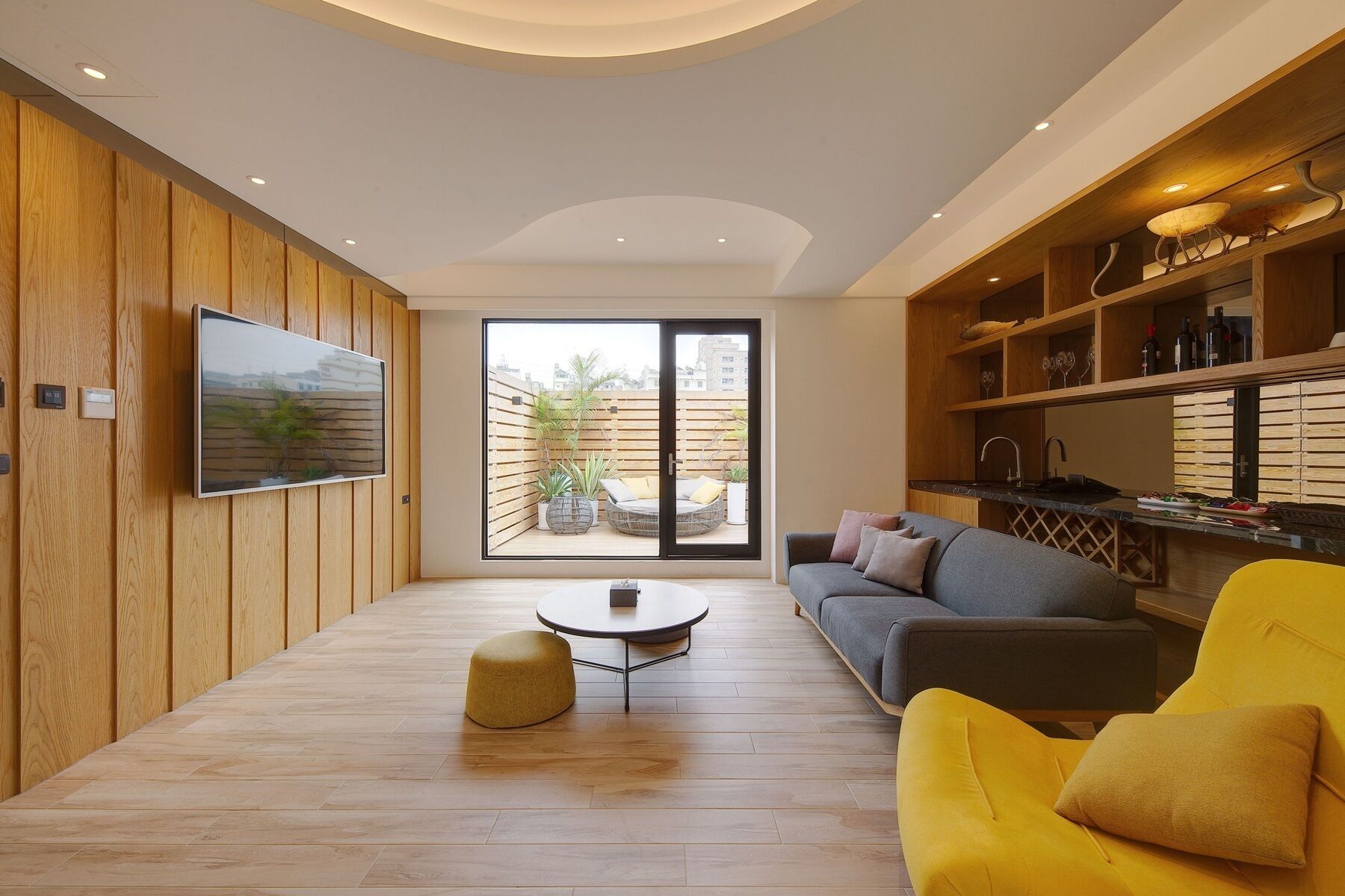 ستائر تعتيم وواي فاي مجانًا