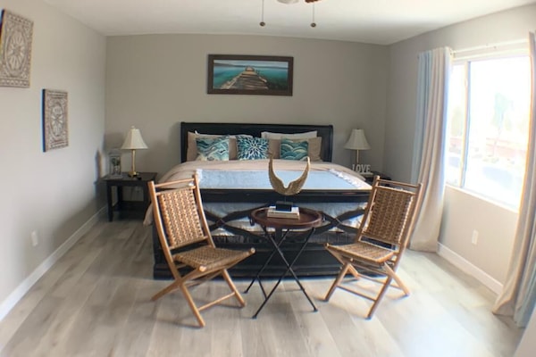 4 camere, ferro/asse da stiro, Wi-Fi gratuito, lenzuola