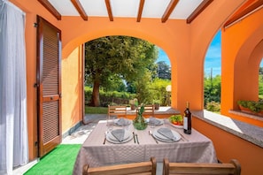 Family Apartment, Multiple Bedrooms (Menaggio Palphi) | Outdoor dining