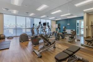 Fitness facility - Holiday Inn Express & Suites Phoenix Dwtn - State Capitol by IHG (Phoenix)