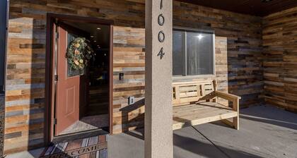 River Valley Retreat- Dog Friendly, Minutes to Monarch Mountain