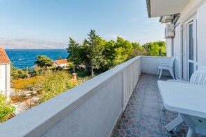 Apartment (Two Bedroom Apartment Carla) | Balcony