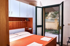 2 dormitorios, tabla de planchar con plancha, wifi y ropa de cama