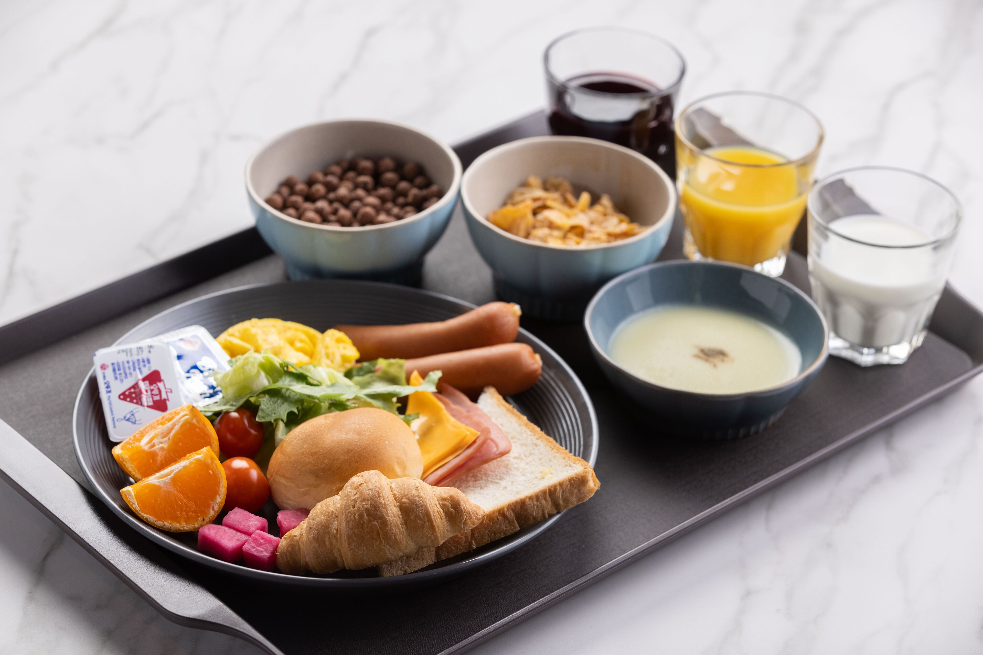 daily buffet breakfast (krw 12000 per person)