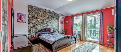 2 soveværelser, internetforbindelse