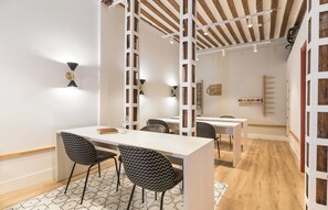 TV - Cálamo Guesthouse (Madrid)