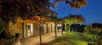 Cinque Cipressi 8, Emma Villas