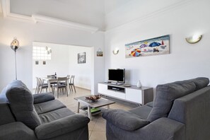 Fernseher, DVD-Player