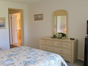 2 dormitorios, tabla de planchar con plancha, wifi y ropa de cama