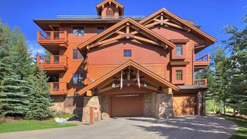 Condo, 1 phòng ngủ | Ngoại thất