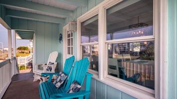 House, 3 Bedrooms | Property grounds