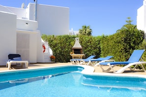 Piscine extérieure