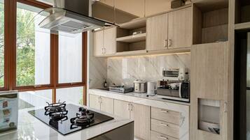 Family Villa (7 Bedrooms) | Mini fridge