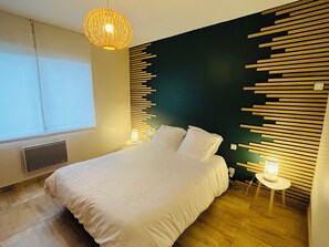 1 室のベッドルーム、アイロン / アイロン台、WiFi、ベッドシーツ