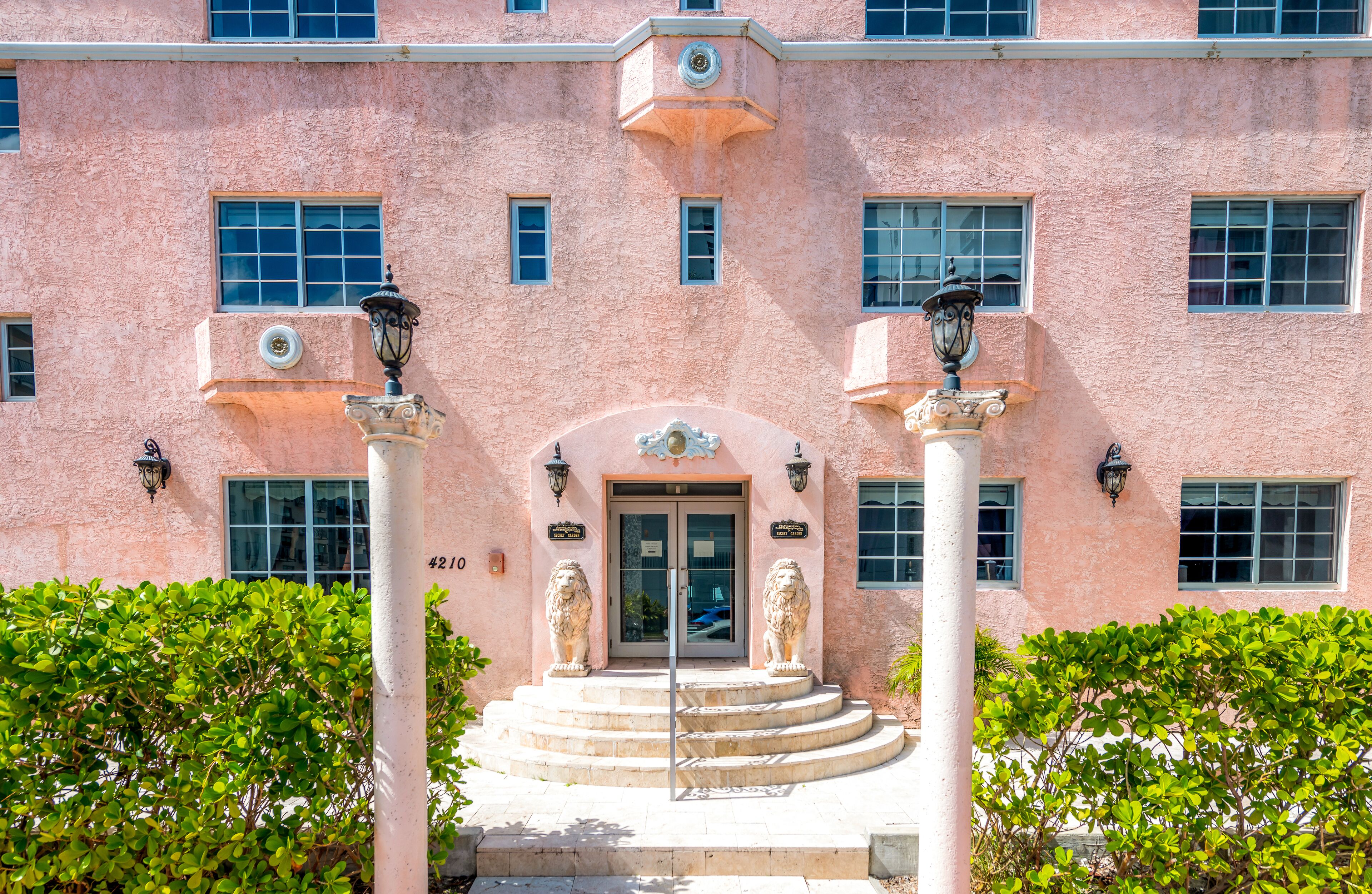 Foto - Secret Garden Miami Beach