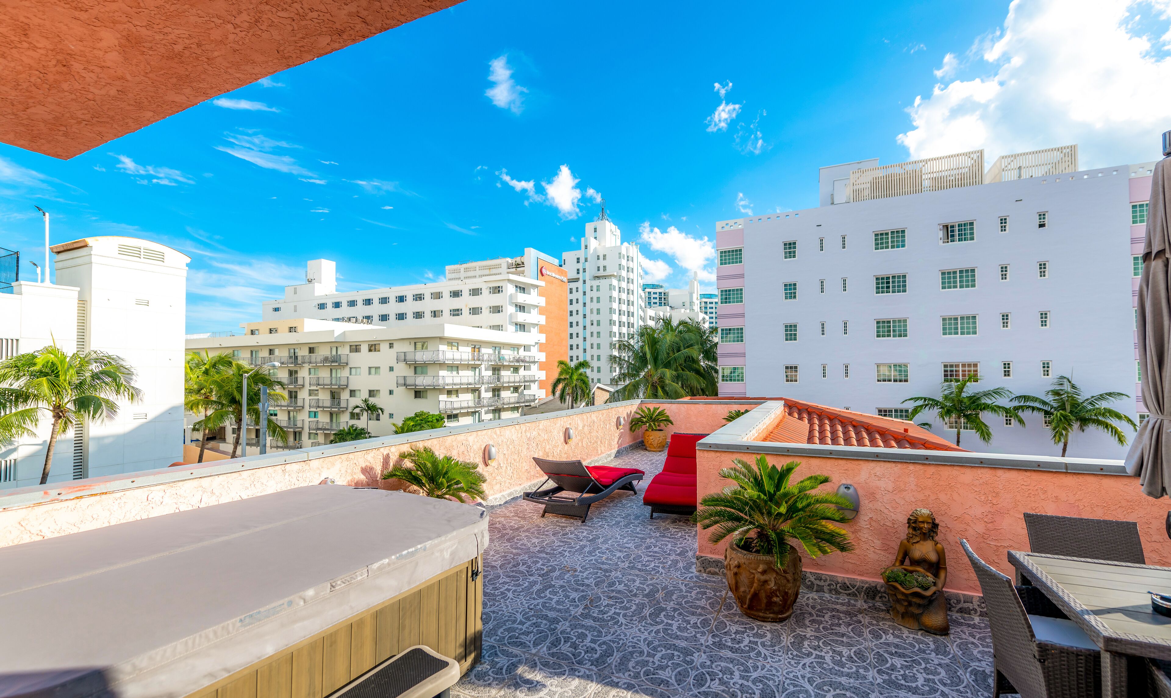 Foto - Secret Garden Miami Beach