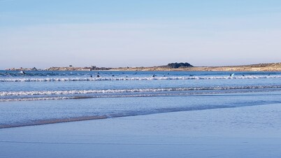 Appt 6 pers 3* - Piscine chauffée en saison - plage à 300m