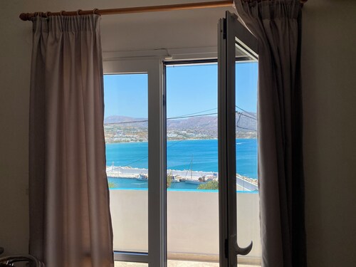 Creta Sun Apartments