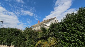 Exterior - Two bedroom apartment Turkalj, balcony with sea view (Sveti Vid Miholjice)