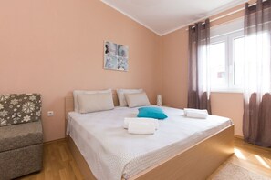 2 chambres, Wi-Fi, draps fournis