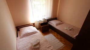 2 bedrooms, WiFi, bed sheets