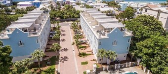 Heated Pool* ☀️ Next to Beach, Ocean View Rooftop, Beach Equip ☀️