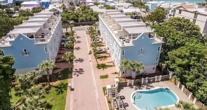 Heated Pool* ☀️ Next to Beach, Ocean View Rooftop, Beach Equip ☀️