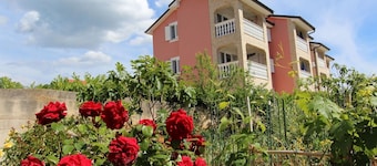 Deluxe apartment Jela 3