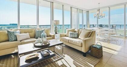 Ocean Front, Amazing Balcony with Floor to Ceiling Windows. Sunsets & Sunrise.