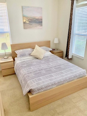 4 bedrooms, iron/ironing board, free WiFi, bed sheets - 458 - Stunning 4 Bed Villa with South Facing Pool and Spa (Kissimmee)