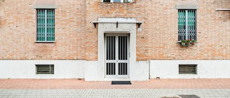 Entrée de l’hébergement