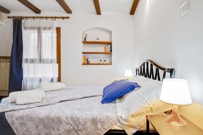 1 bedroom, iron/ironing board, free WiFi, bed sheets - Tra le Due Torri e Piazza Santo Stefano Apartment (Bologna)