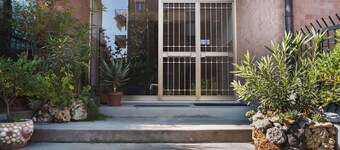 Parma A due passi dall'Ospedale Apartment