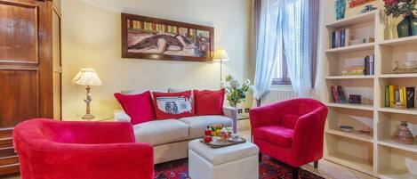 Appartement, 1 chambre | Aire de séjour | Téléviseur à écran plat