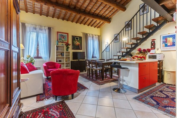 Appartement, 1 slaapkamer | Woonruimte | Flatscreentelevisie