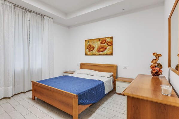 Apartment, 2 Schlafzimmer | 2 Schlafzimmer, kostenloses WLAN, Bettwäsche