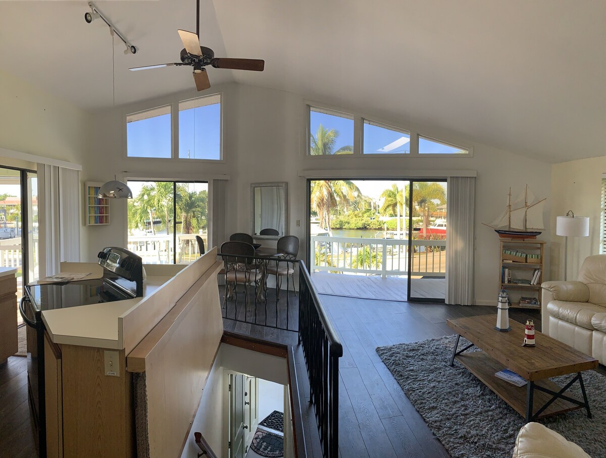 Photo 2 of Elevated West Facing Private Home Close to 5th Ave Naples - New Listing!
