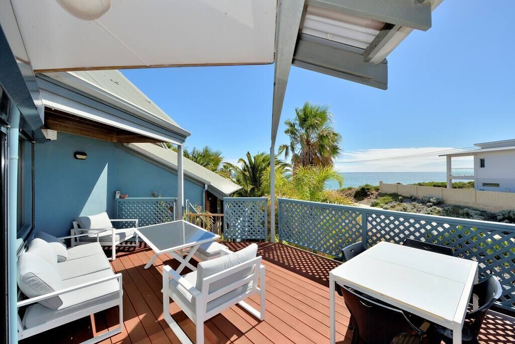 Endless Summer Beach House — image 9