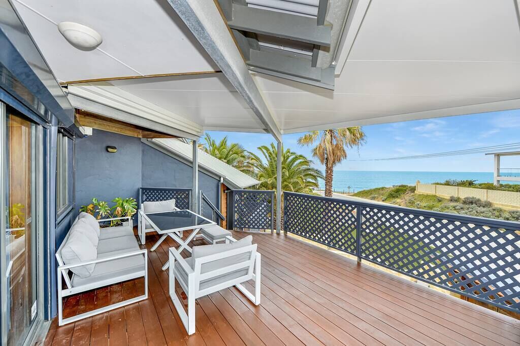 Endless Summer Beach House — image 24