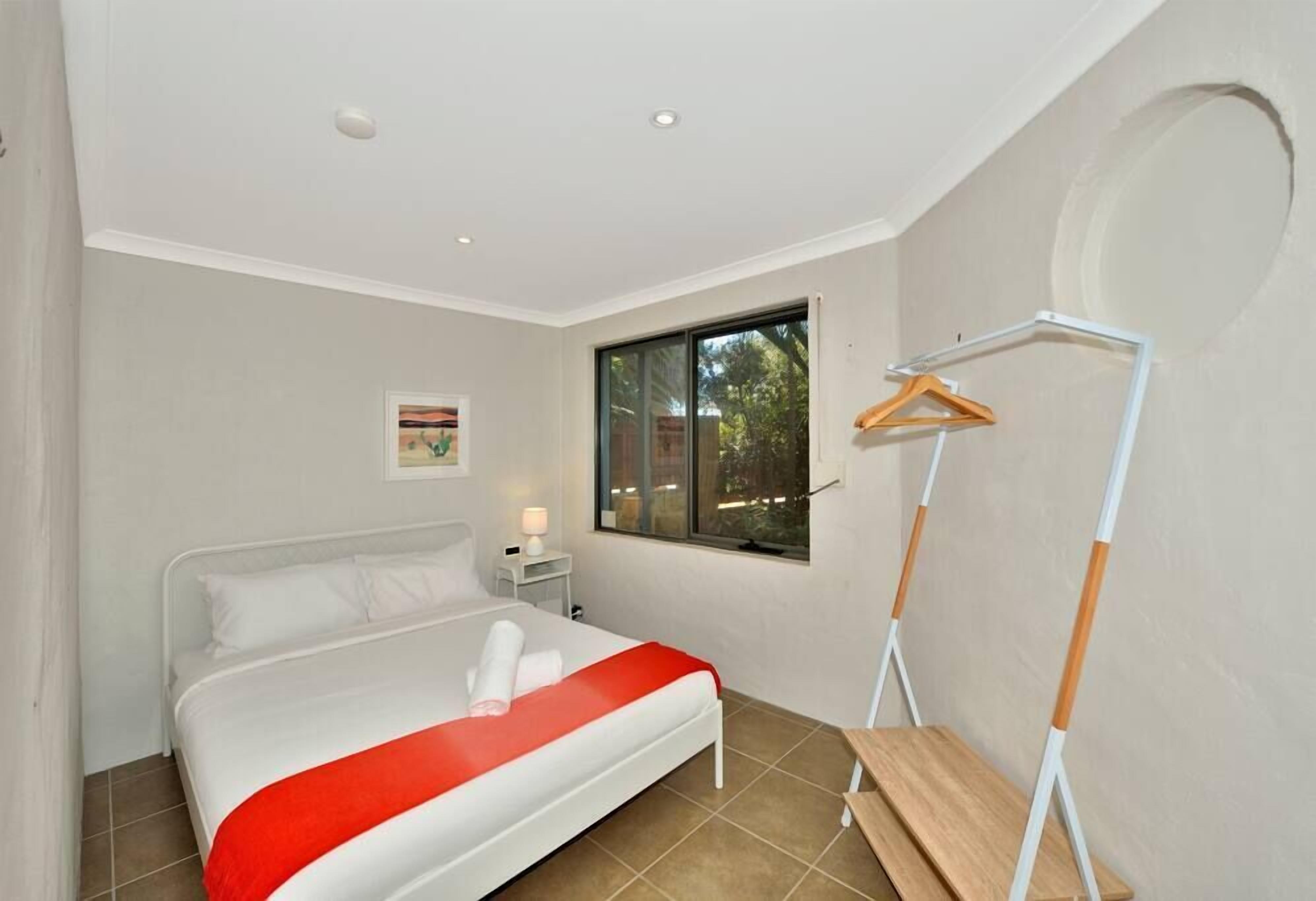 Endless Summer Beach House — image 16