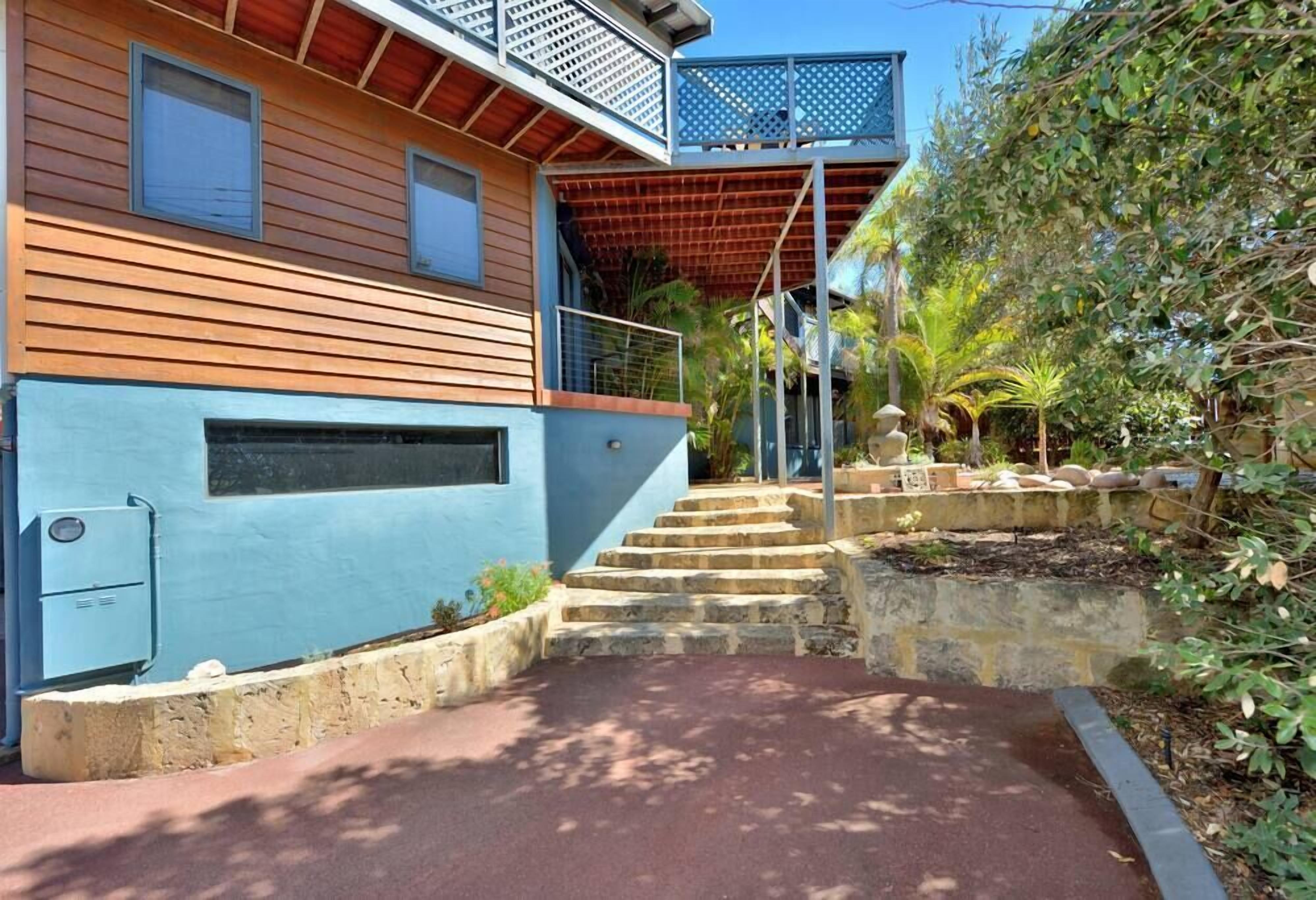 Endless Summer Beach House — image 25