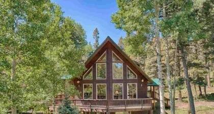 Views | Hot Tub | Pool Table | Peralta Pines Cabin
